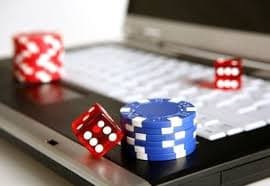 Filipino player browsing apaldo fish game tables on a smartphone